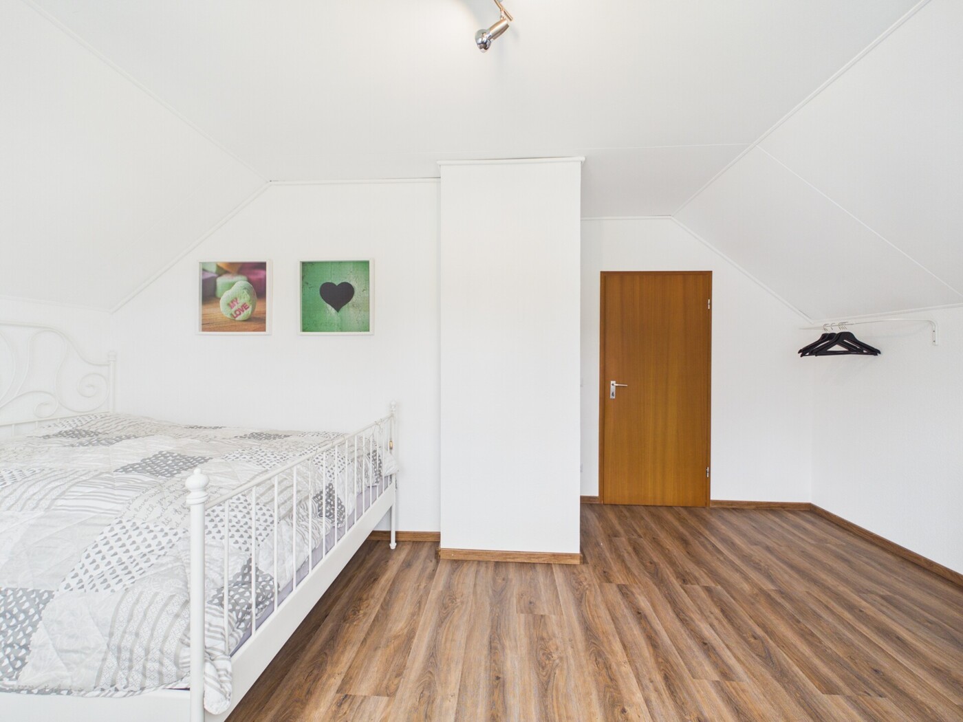 Schlafzimmer 3 DG