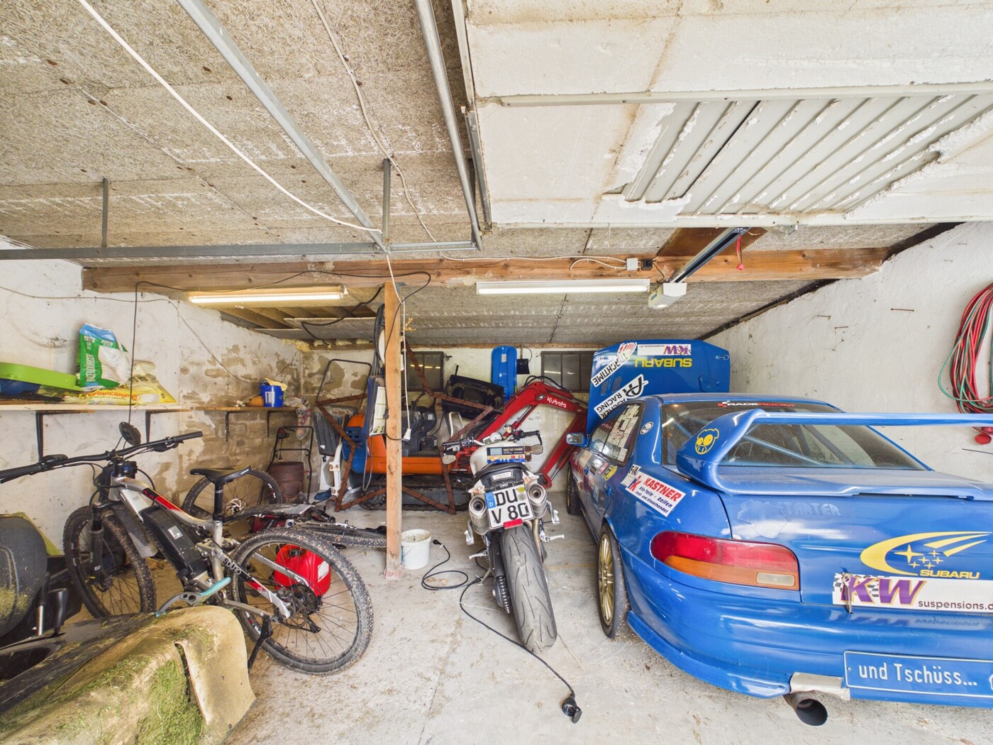 Garage 2