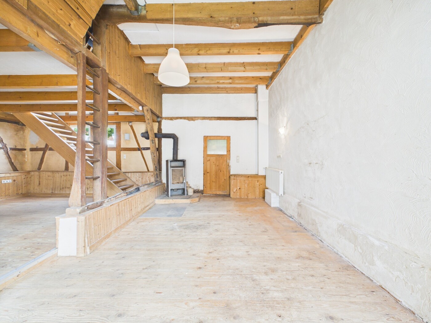 Wohnzimmer EG Haupthaus