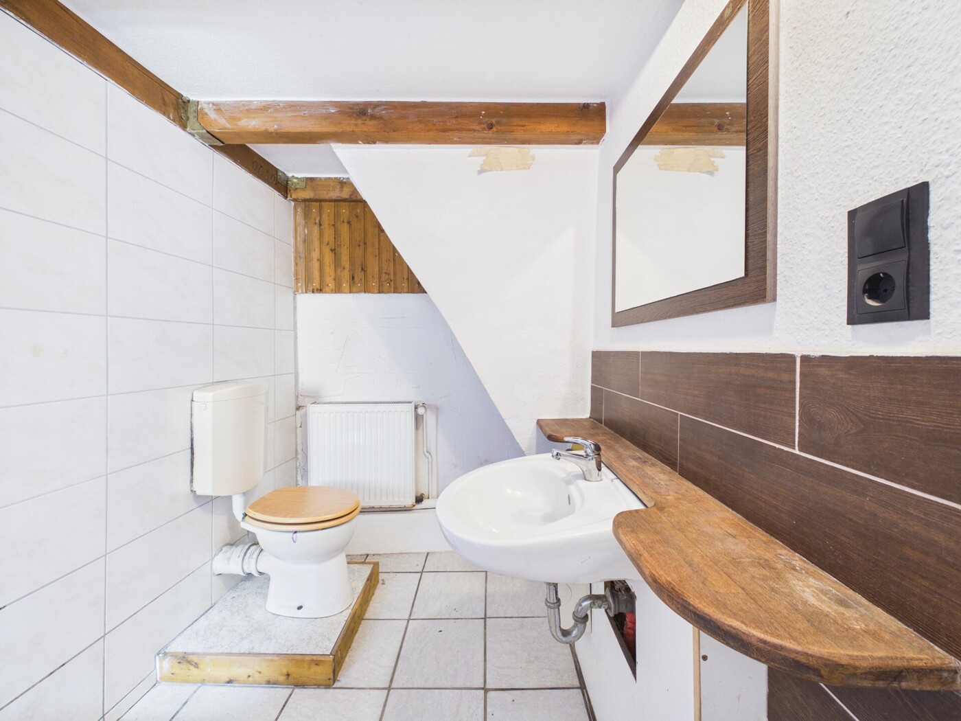 Badezimmer EG Nebenhaus