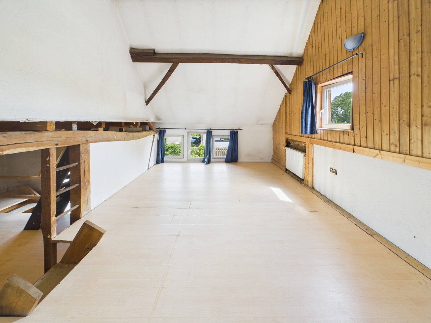 Schlafzimmer 1 OG Haupthaus