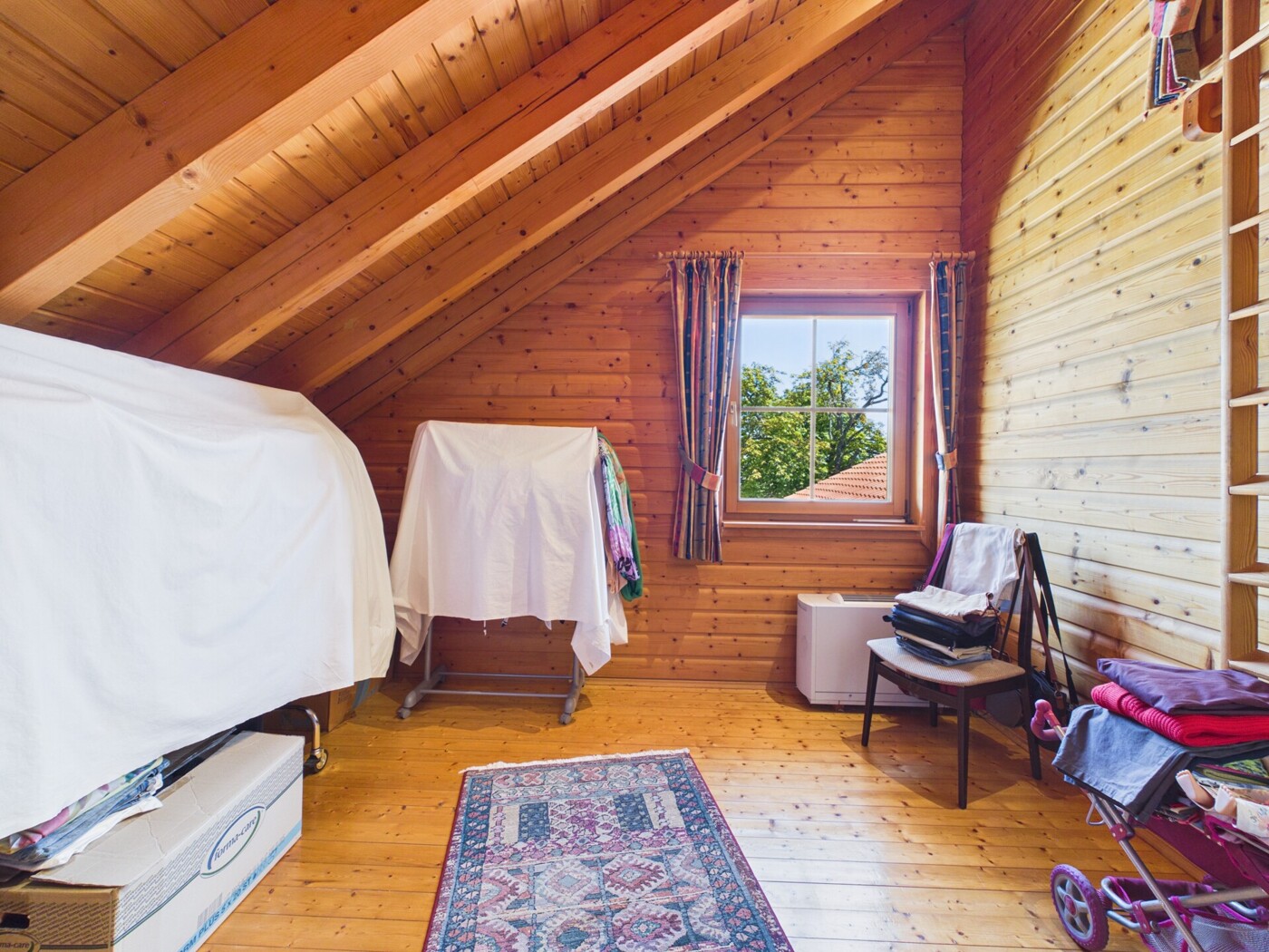 Schlafzimmer 3 DG Haupthaus