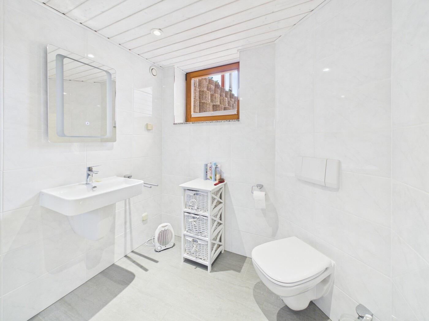 Badezimmer 3 KG Haupthaus