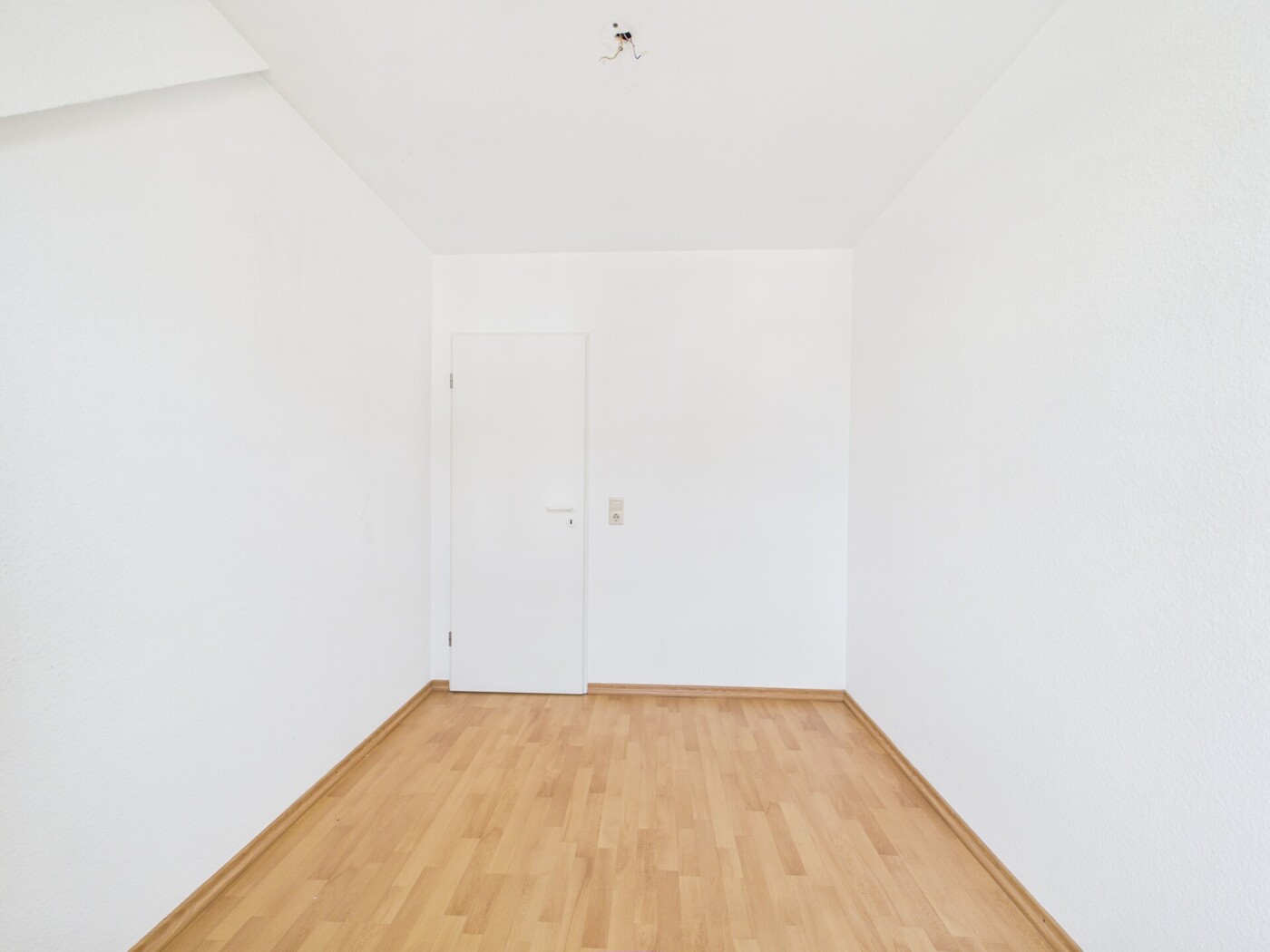 Schlafzimmer 4