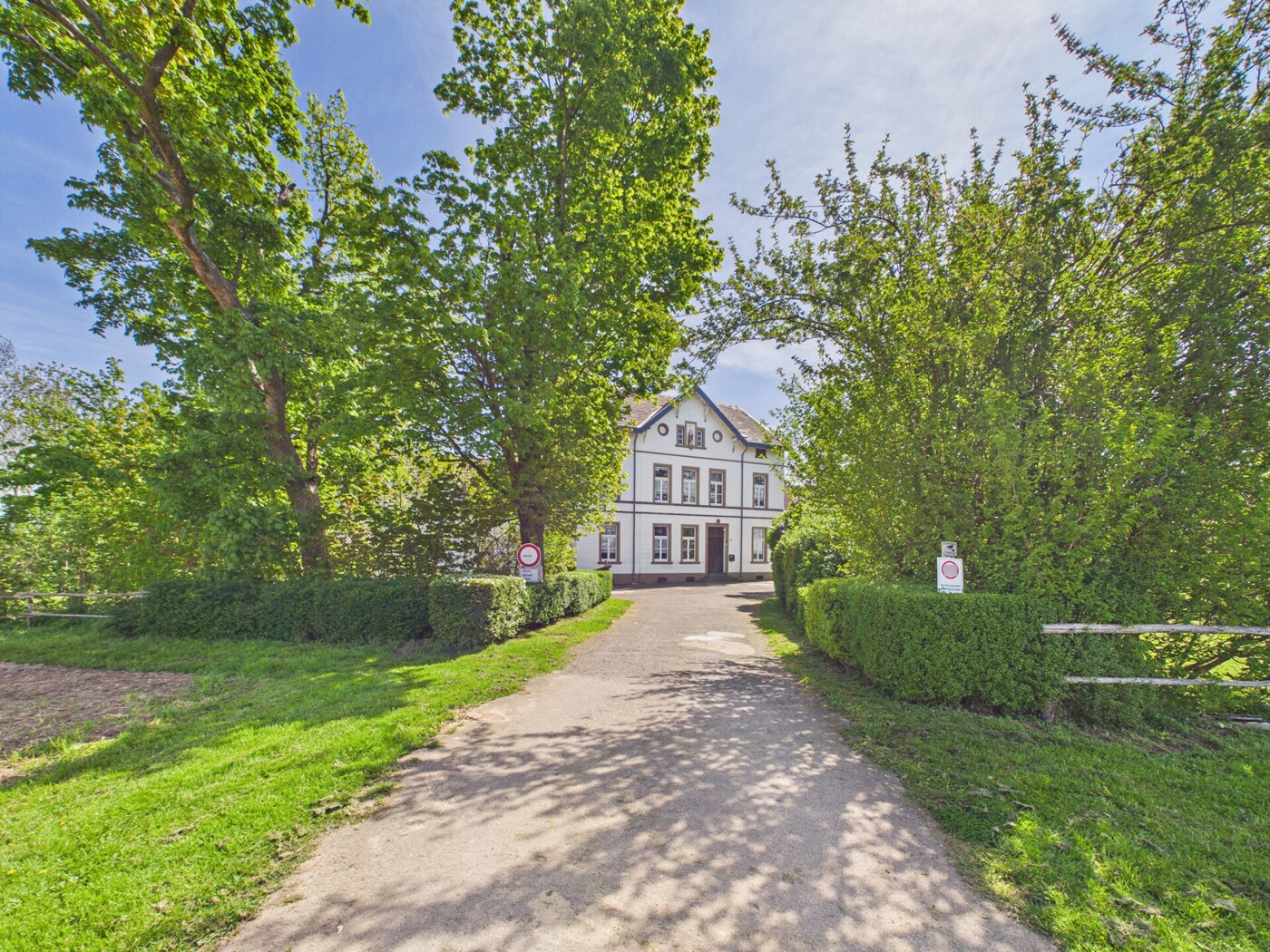 Zufahrt Vierkanthof