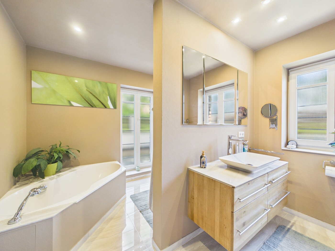 Badezimmer 1 EG