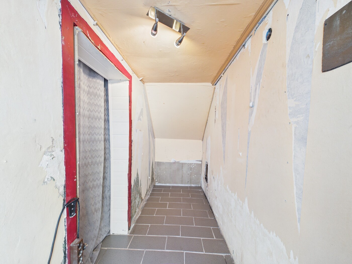 Ankleidebereich EG Haus 1