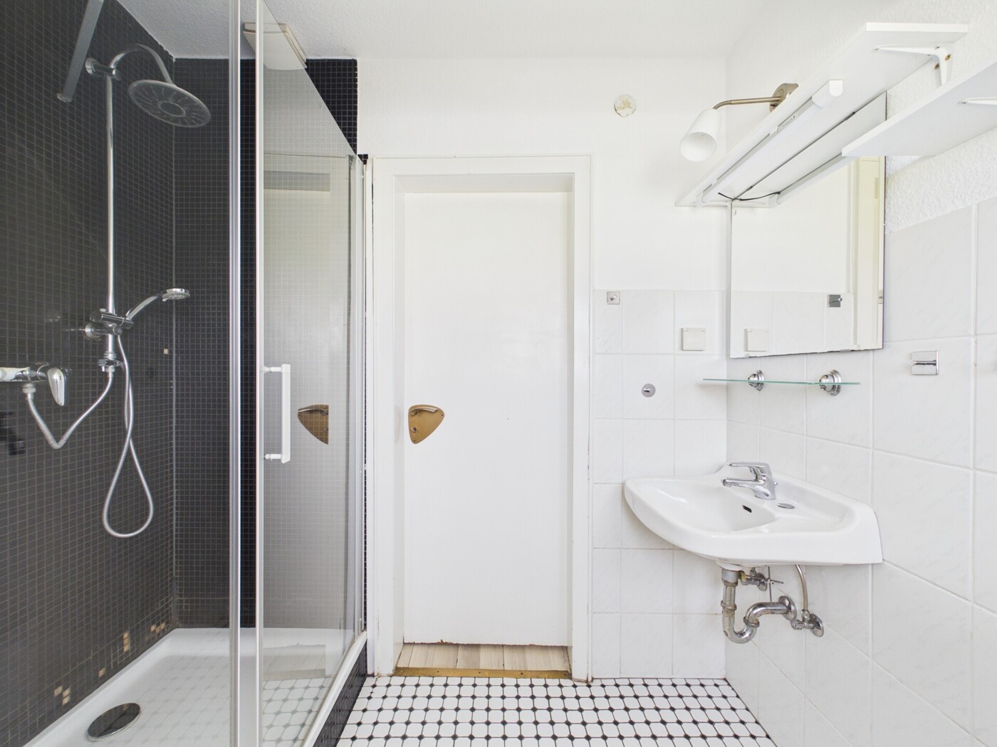 Badezimmer DG