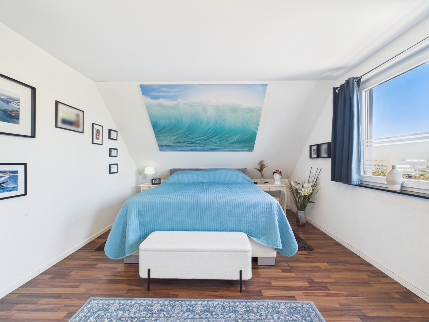 Schlafzimmer 1 DG