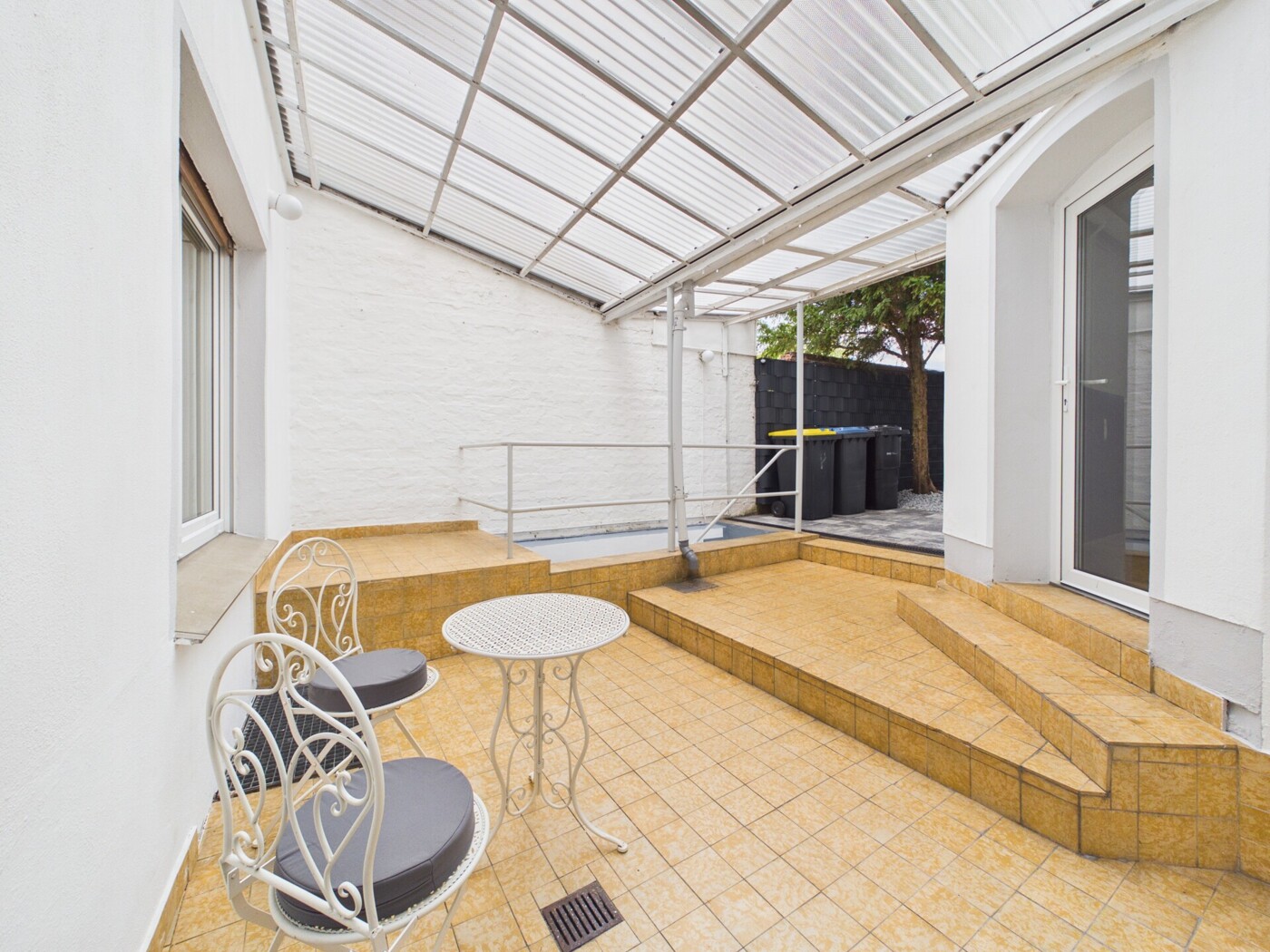 Überdachter Terrassenbereich