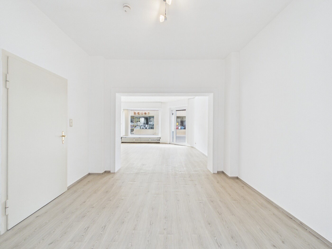 Büro 1