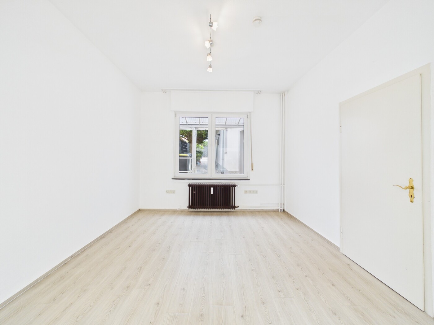 Büro 1