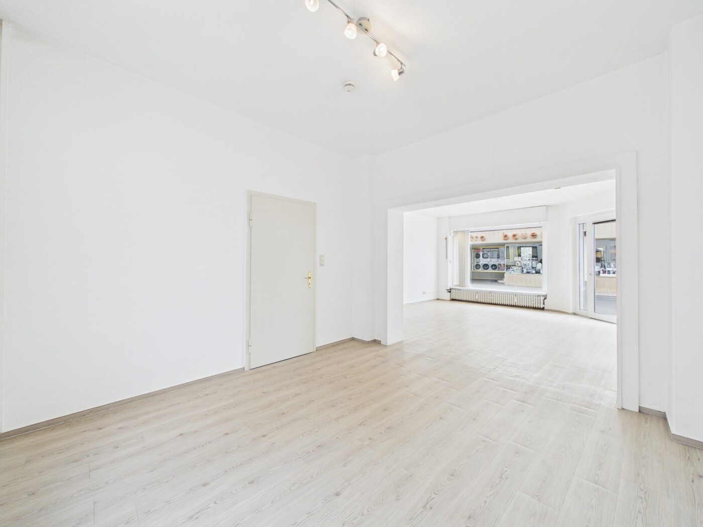 Büro 1