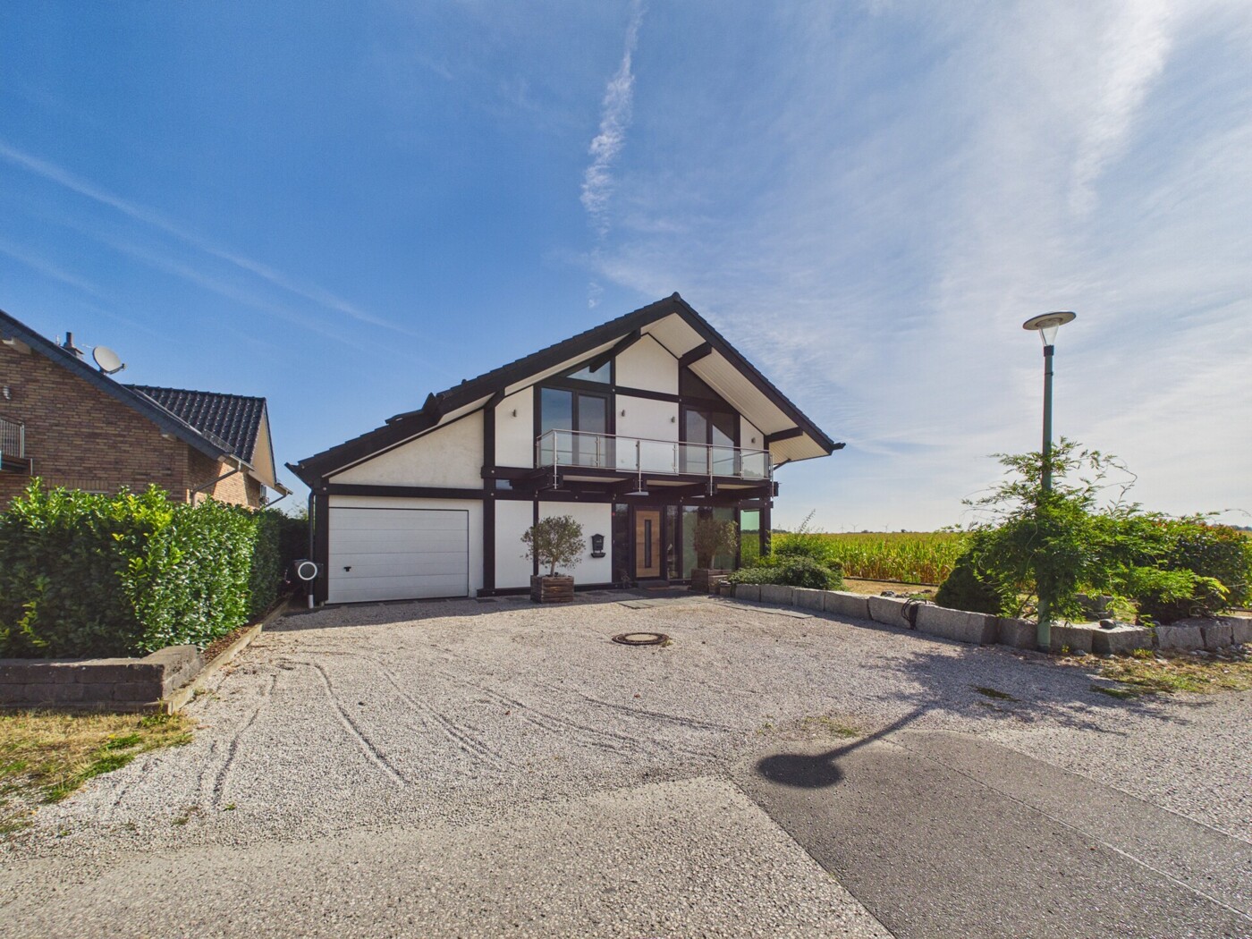 Straßenansicht