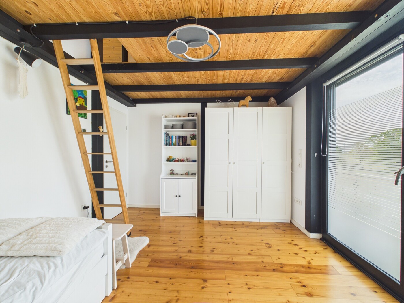 Schlafzimmer 2 DG