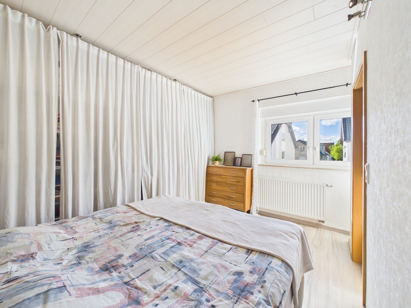 Schlafzimmer 1 OG