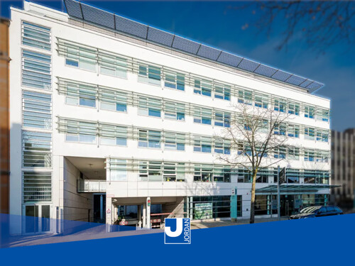 Titelbild_Straße außen