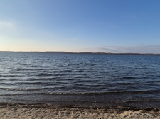 der See vor der Tür