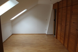 Schlafzimmer mit Einbauschrank