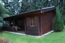 Blockhaus mit Terrasse