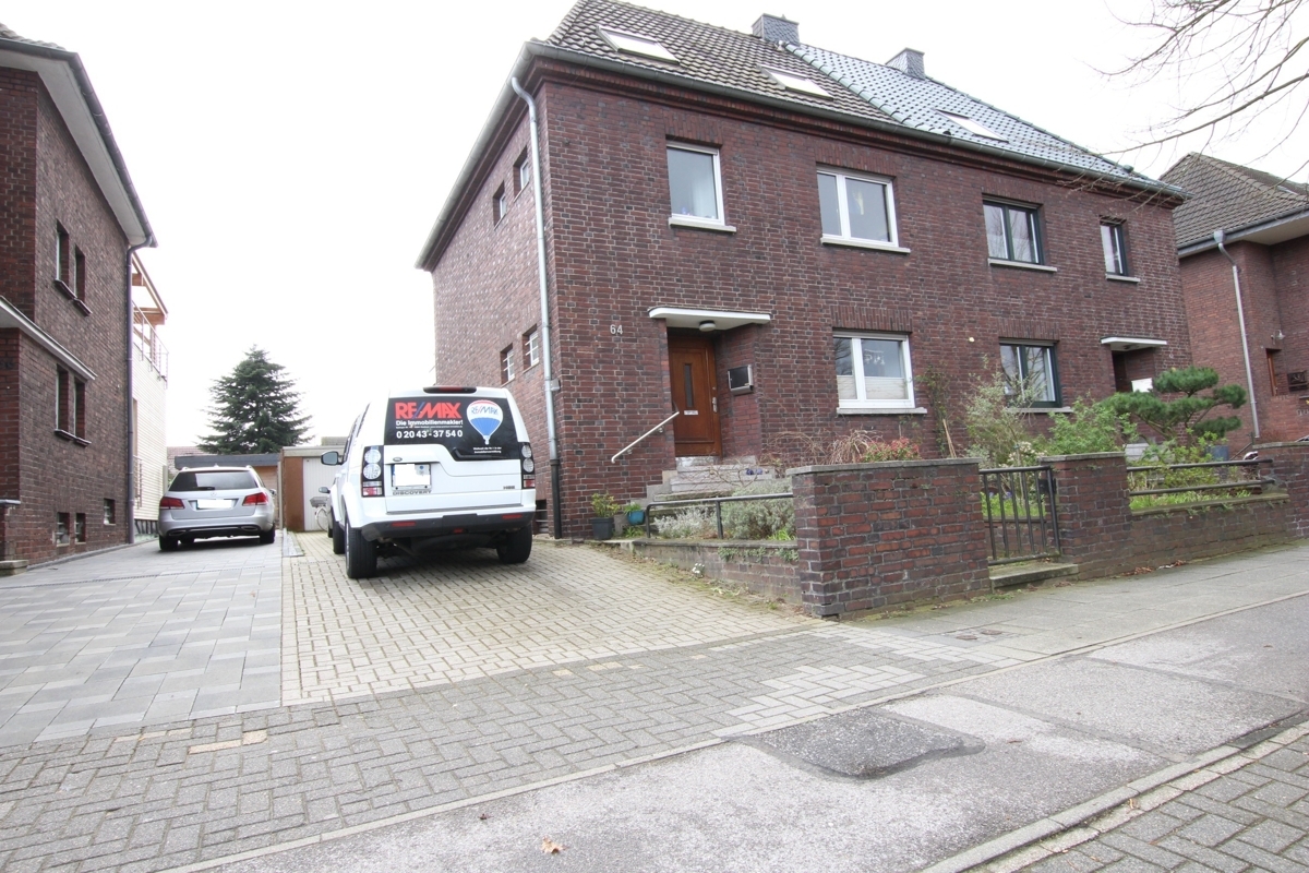 Kauf Haus (Doppelhaushälfte) in 46539 Dinslaken / Hiesfeld