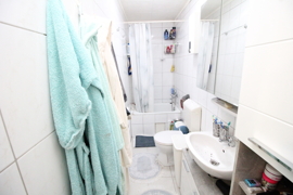 Badezimmer EG