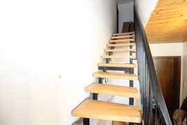 Treppe zum DG