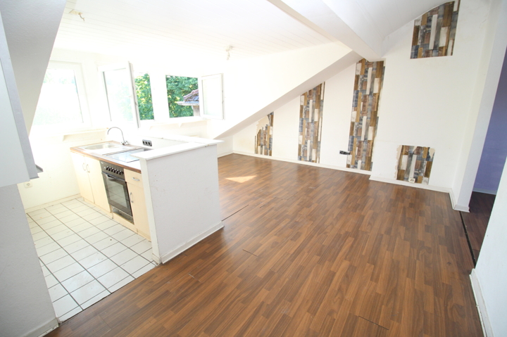 Wohnzimmer links