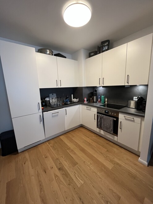 Schöne 2 Zi-Wohnung mit großem Südbalkon im Herzen des Tabakquartiers - Photo 3