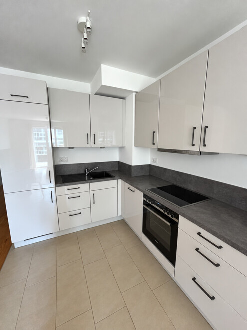 WeserHöfe - helle 3 Zi.- Wohnung mit großer Terrasse. Herrlich ruhig und doch zentral - Photo 2
