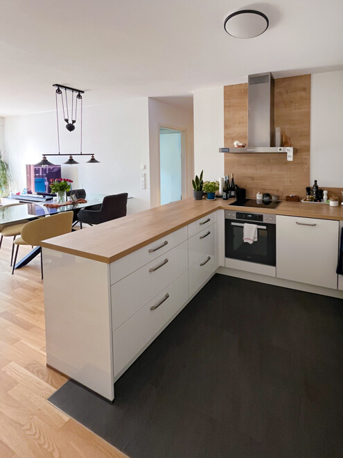 Schöne 3-Zimmerwohnung in stadtnaher Lage mit durchdachtem Grundriss und viel Wohnqualität - Photo 2