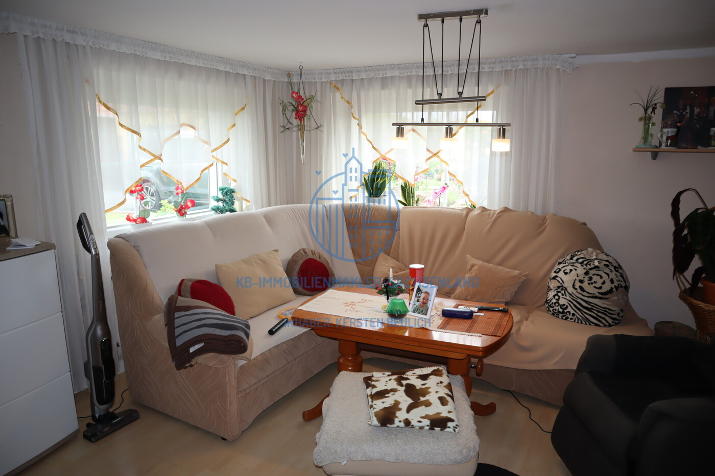 Wohnzimmer im EG