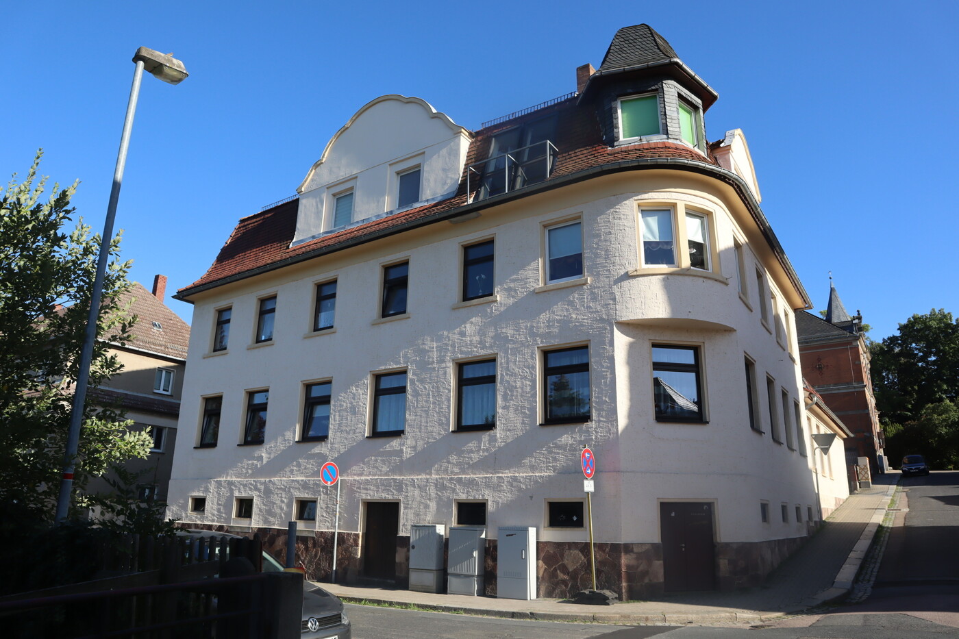 Mehrfamilienhaus - Gebäude-Nord-Seite