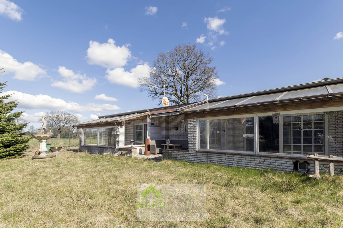 Haus Hinten