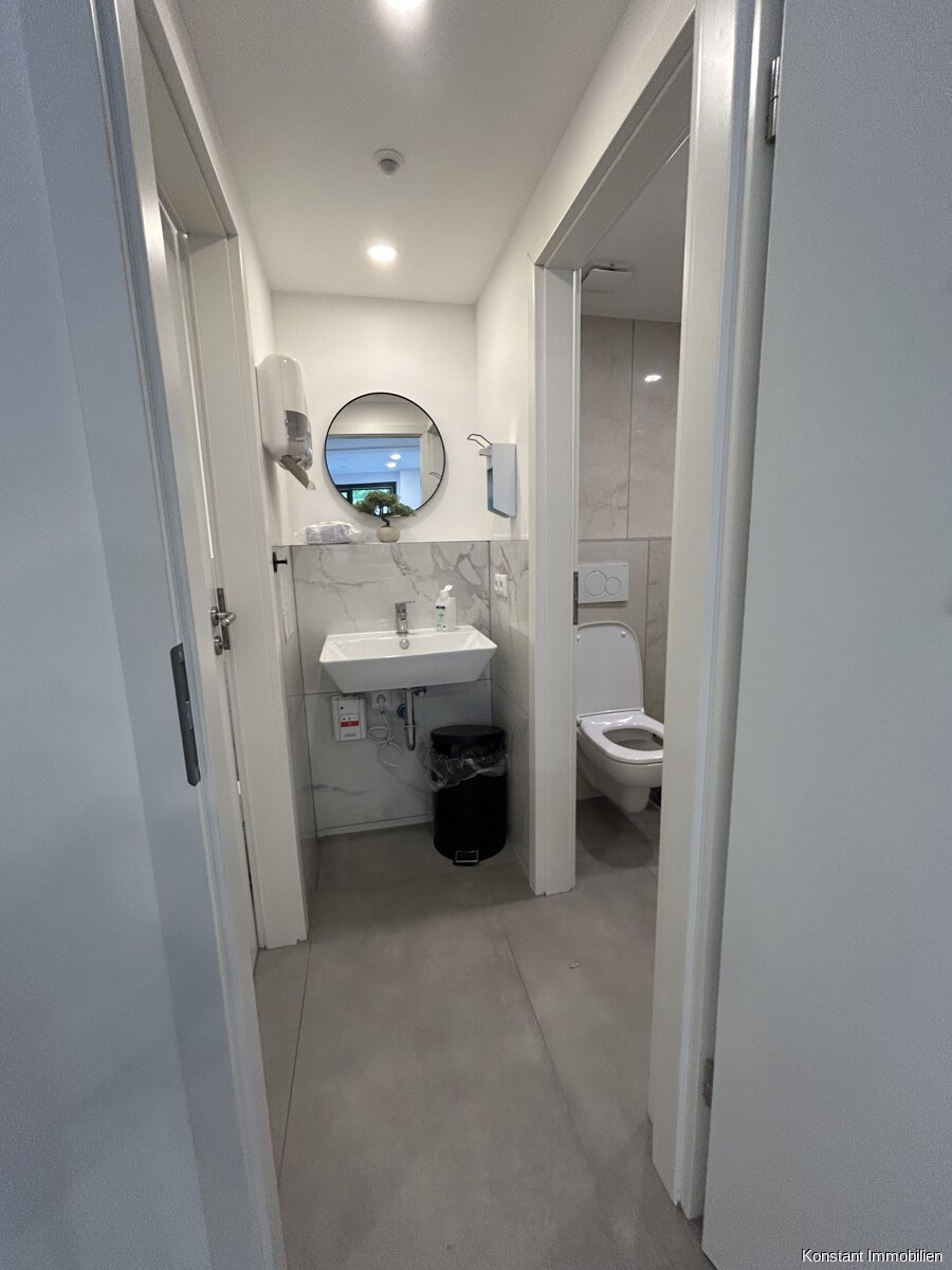 Zwischenflur Toilette