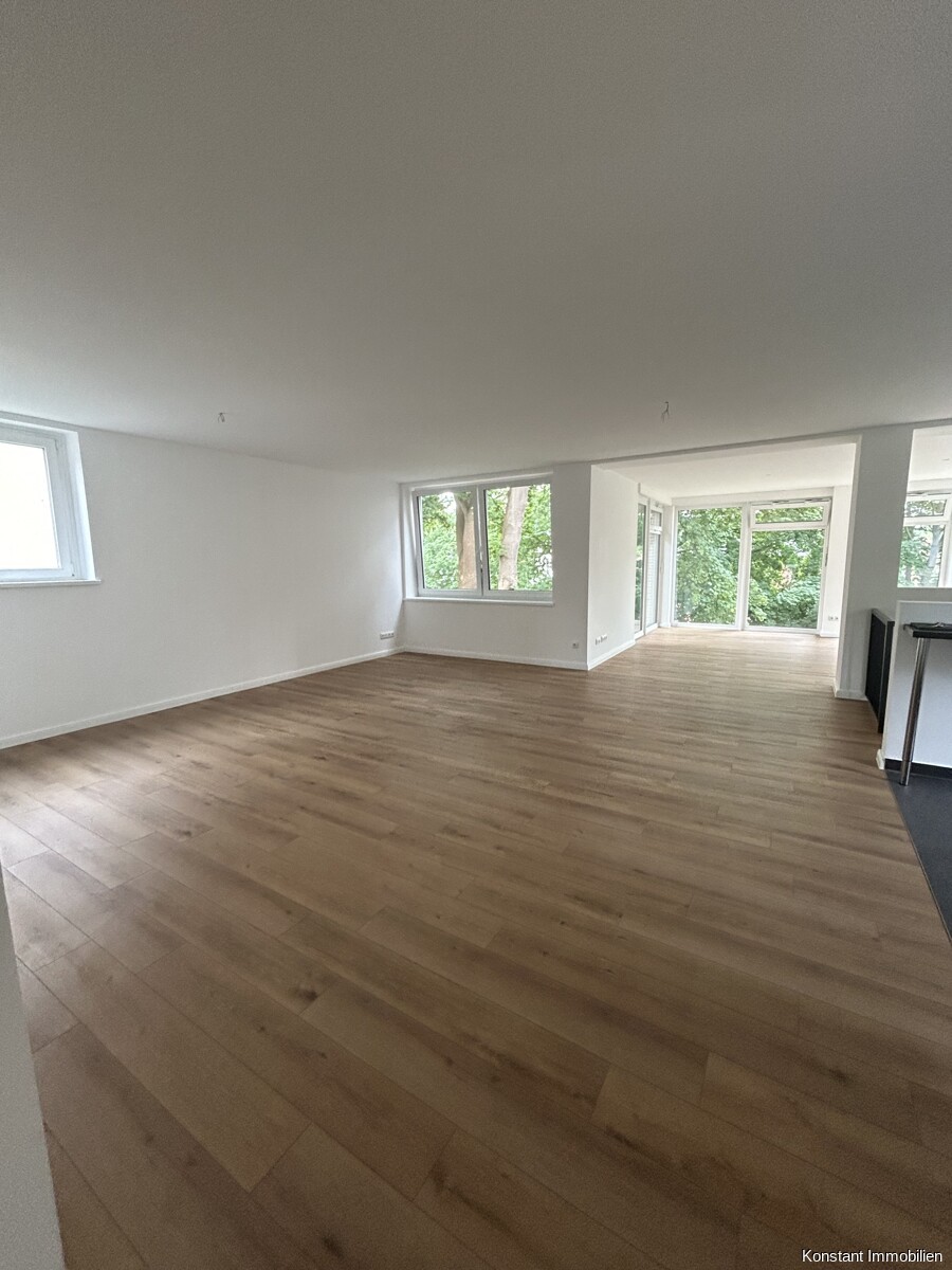 Wohnzimmer EG