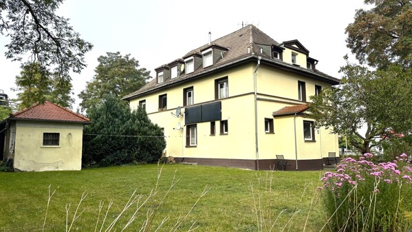 Rückansicht Haushälfte 1