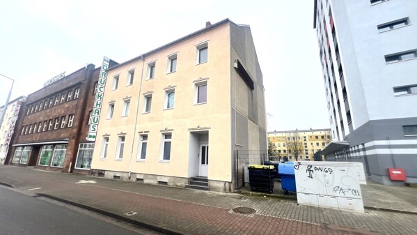 Straßenansicht