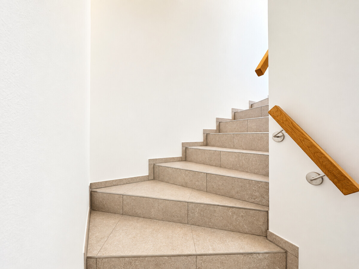Treppe ins KG