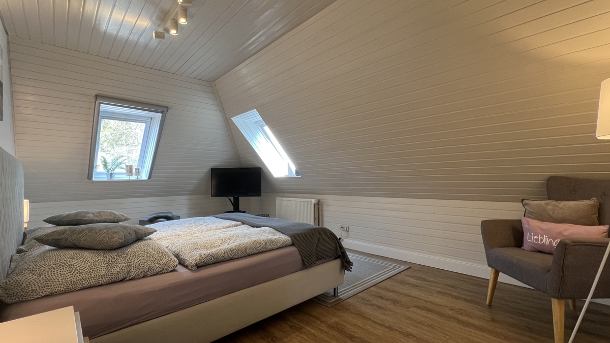 Schlafzimmer Impression OG