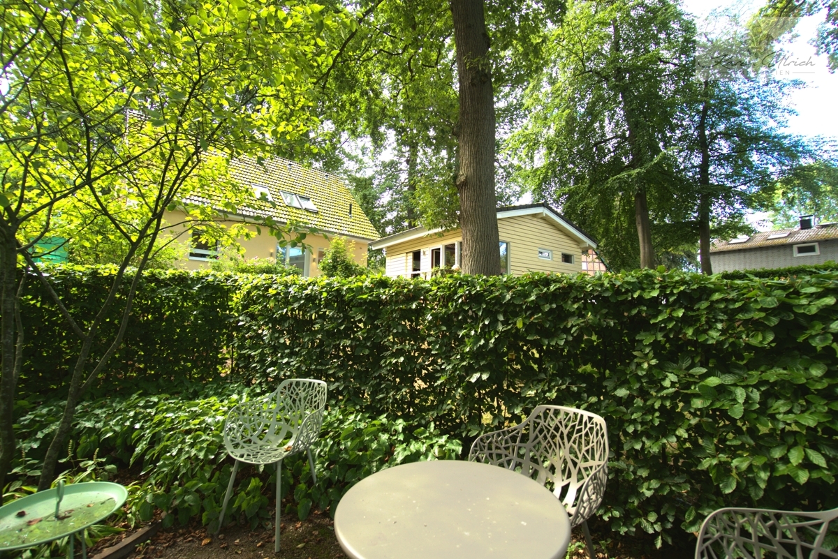 Gartenraum zum Teich