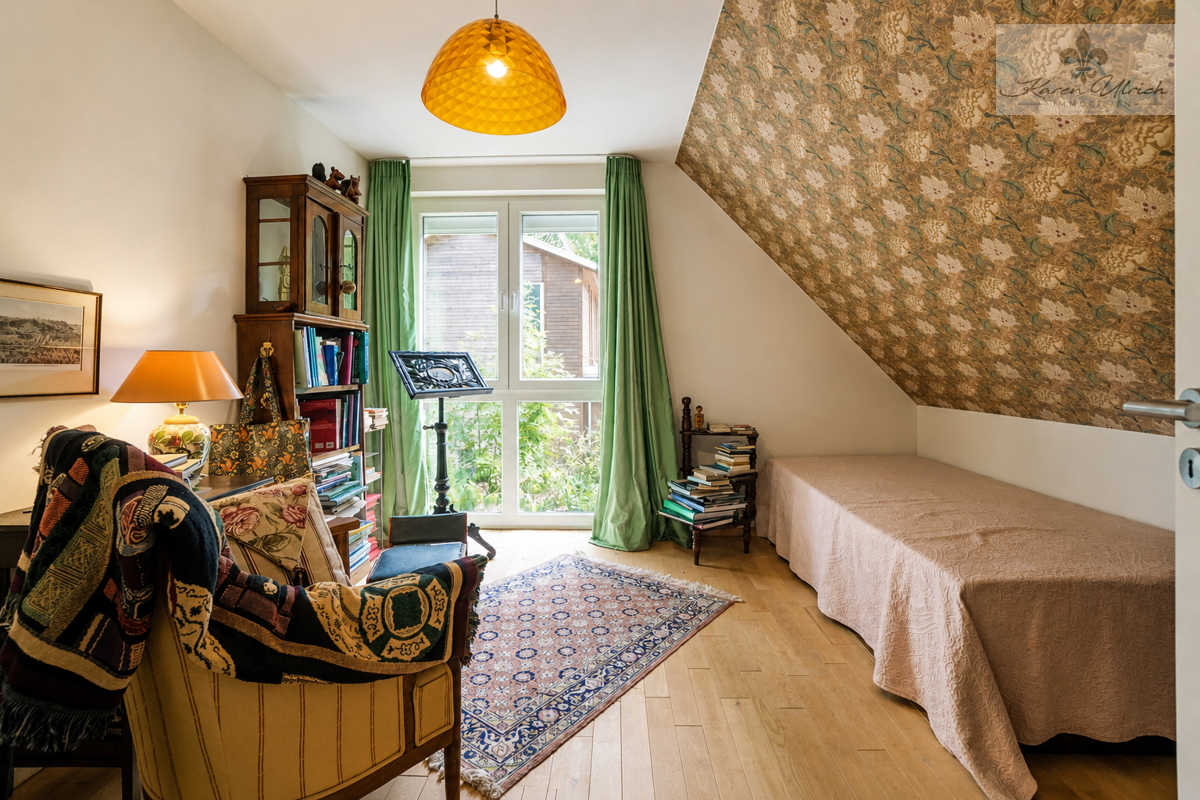 kleines Zimmer OG