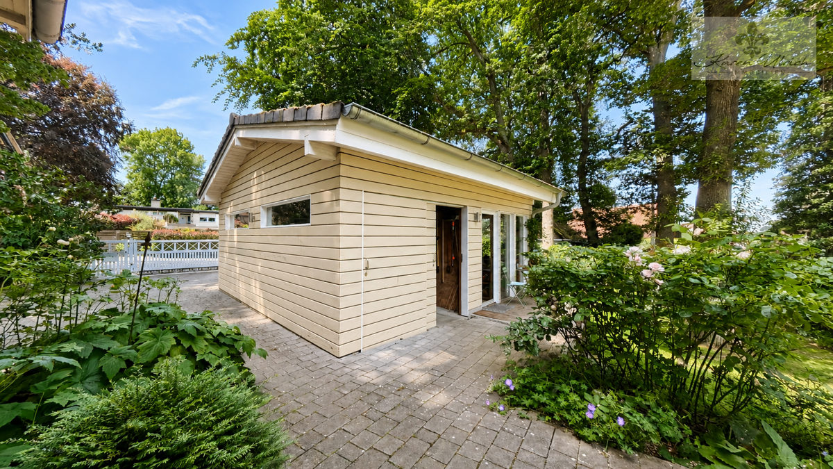 Nebengebäude-Atelier