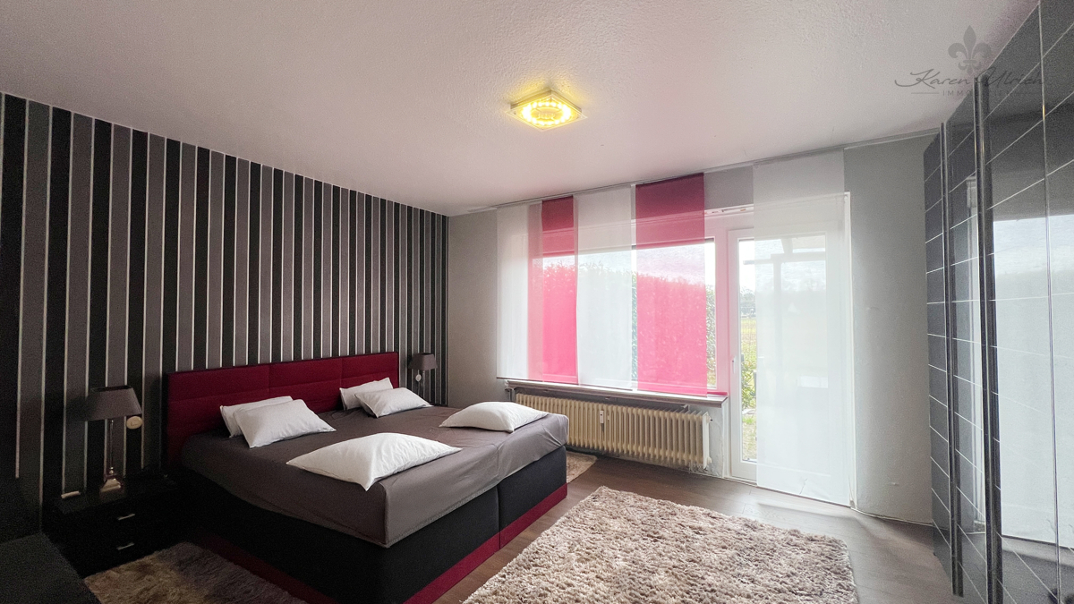 Schlafzimmer EG
