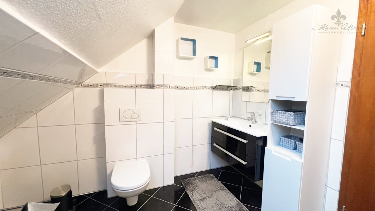 Badezimmer OG (2)