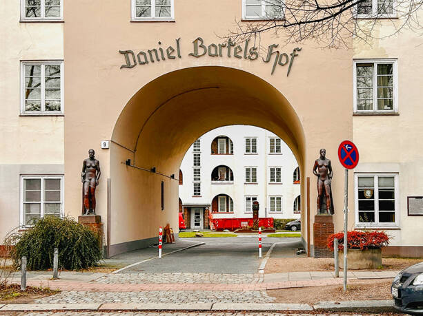 Home 2 8ea36369 3d8b 44bd ad54 ae79d5203d5c