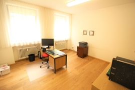 Büro 4