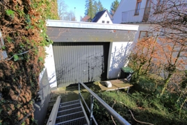 Gartenansicht Garage