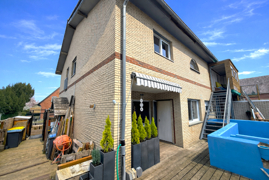 Rückansicht Immobilie