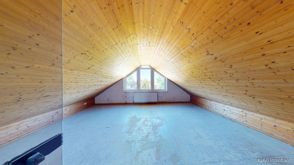 Zimmer II im Dachgeschoss